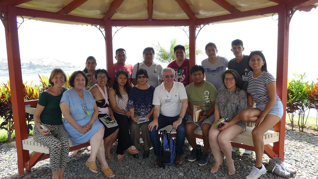 recorriendo-zonas-turisticas-de-barranco